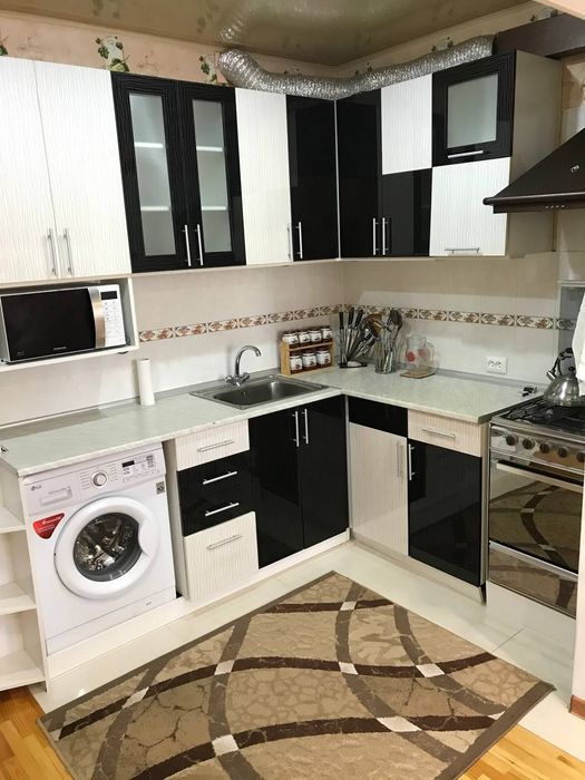 Госпитальная базар 2 комнатная около школы 70м²