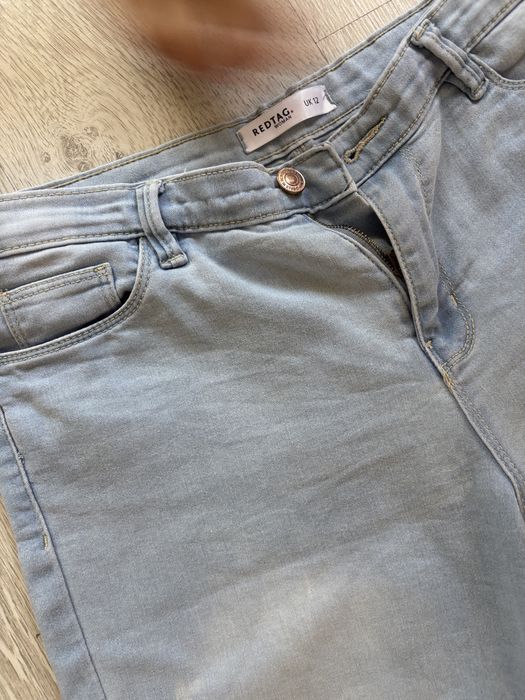 Джинсы, брюки женские