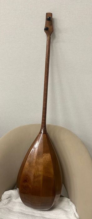 Домбра  заказная  детская