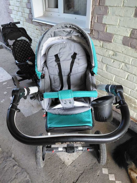 Продам коляску 2 в 1