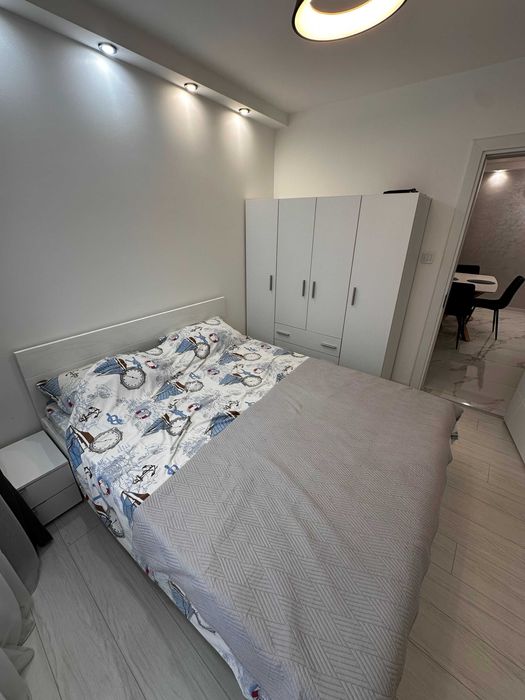 Продава се Тристаен апартамент в Пловдив, Кършияка - 91 кв.м за 2143 €/кв.м - Снимка #5