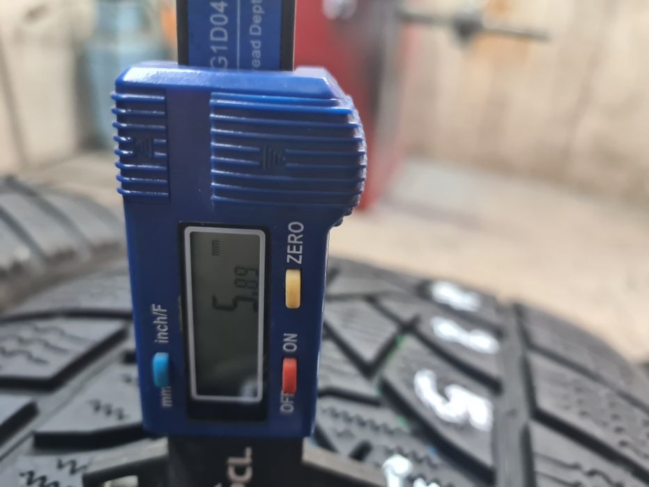 4бр.255/45/20 DUNLOP