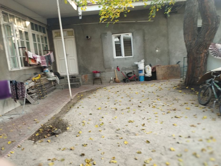 Uy sotiladi ishtabda 5.38 sotix