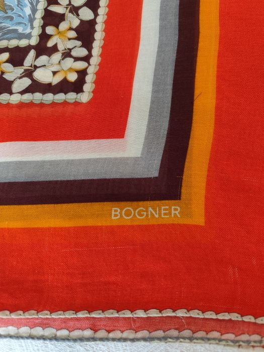 Eșarfă de plajă Bogner