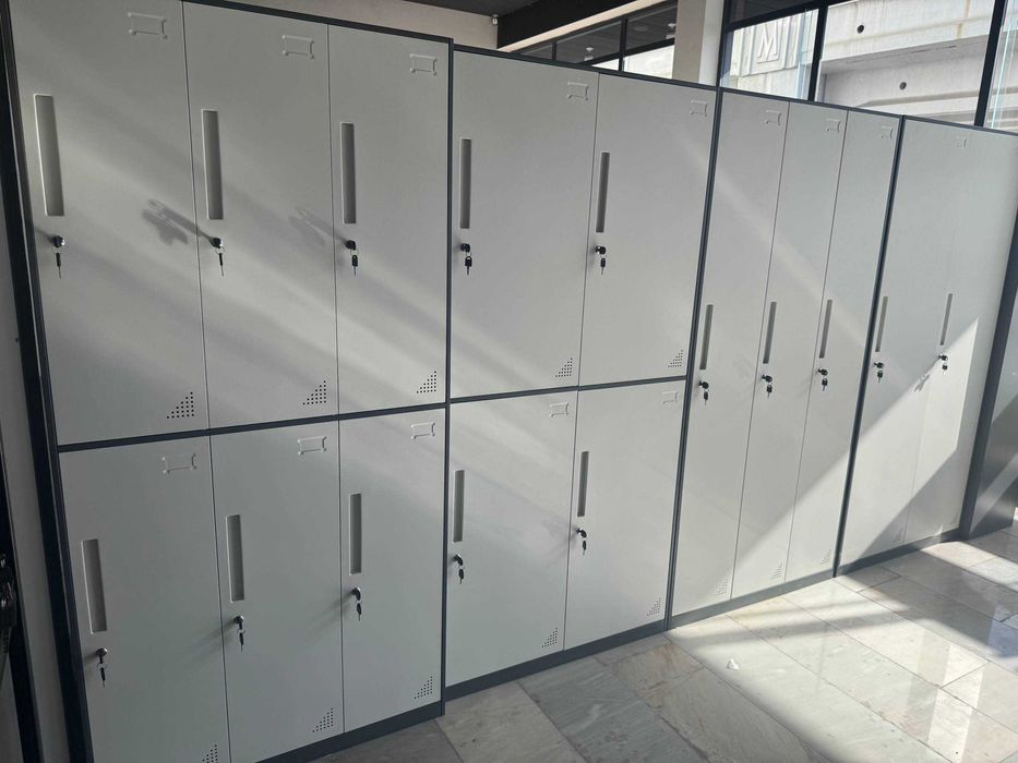 Kiyim shkafi / metall javonli model / ofis va zavod uchun mos / OPTIM