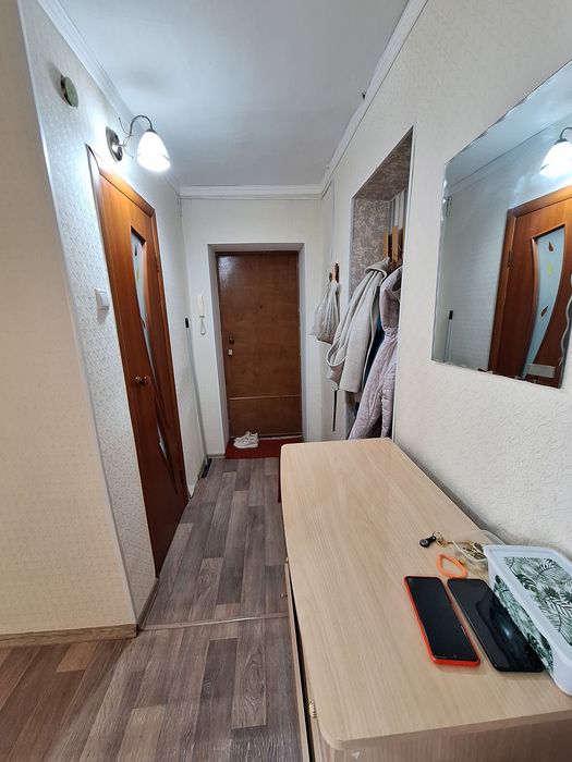 Продаётся 1 комн квартира Ремзавод