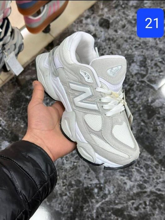 Adidași dama model nou
