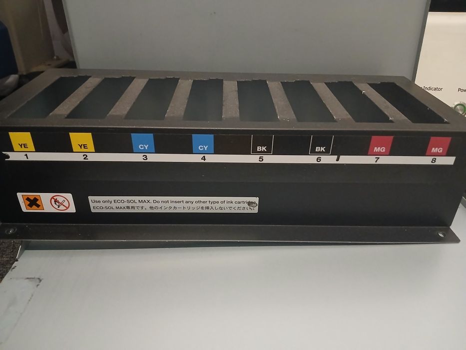 Imprimanta Roland VS 540 CUTTER PLOTTER