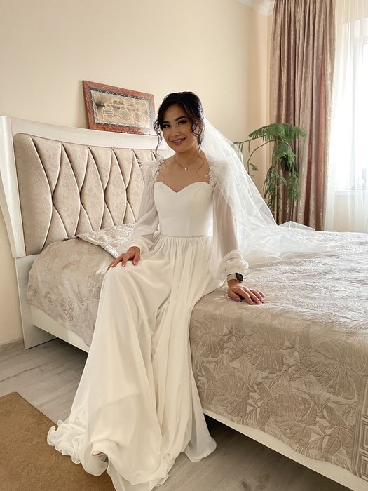 Свадебное платье белое