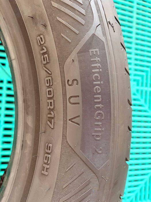 Set anvelope noi vara 215 60 R17 Good Year Efficient Grip 2 Suv 96H dot 1122