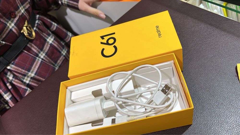 Realmi C61 в наличии