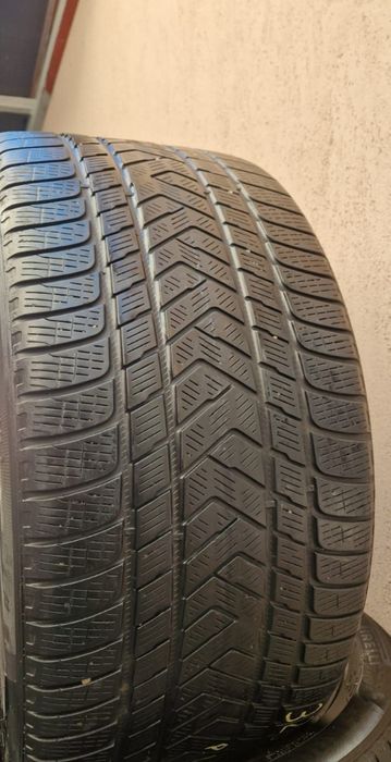 Anvelope 285 40 R22 VARĂ 255 265 275 R21 30 35 R20 295 315 325 GLE