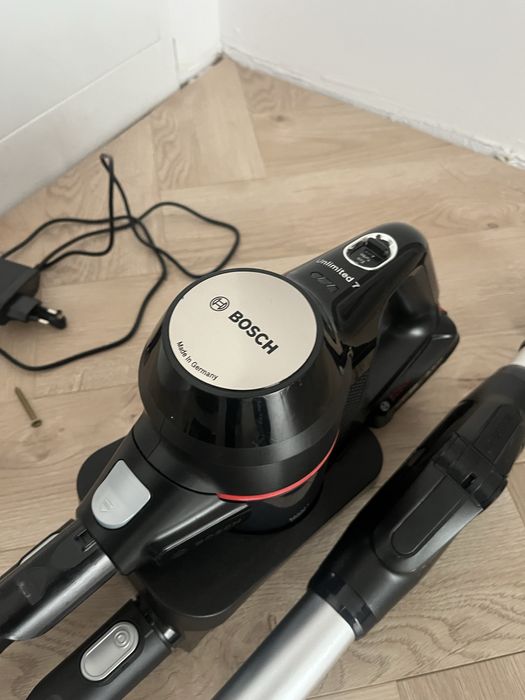 Aspirator Bosch Unlimited 7