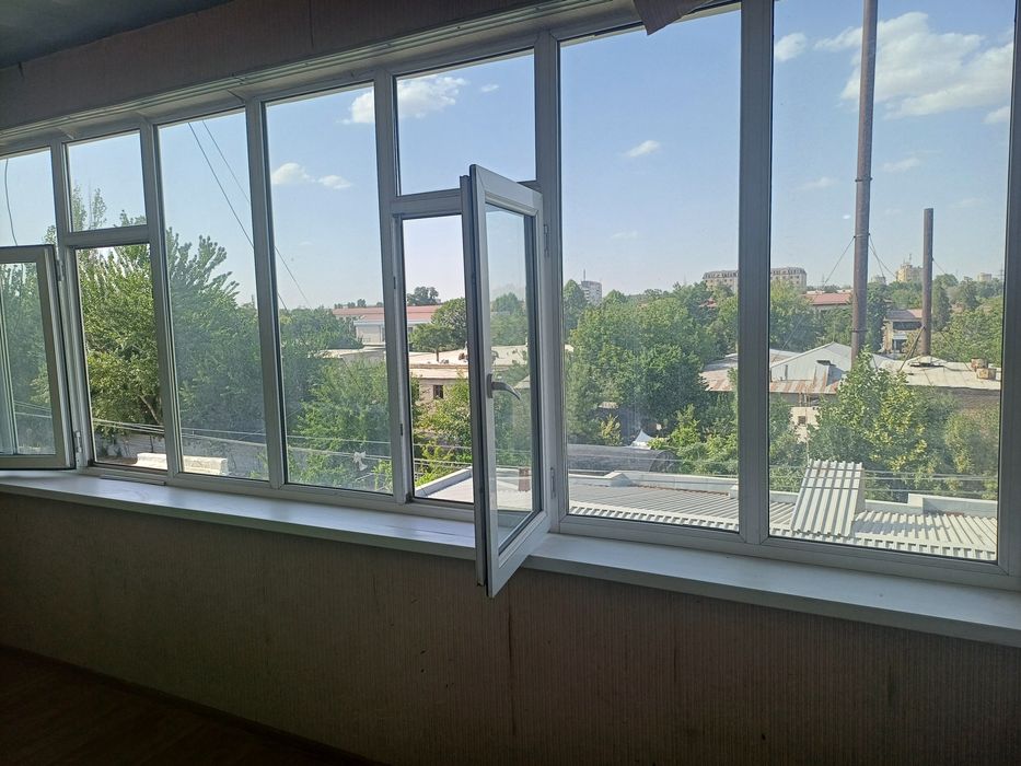 Свая кирпичная квартира Алмазарского района, 3х/4/4.