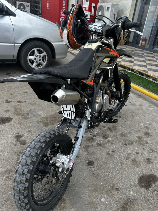 Пит В идиале  пешыте звоните