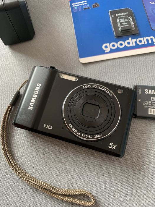 Camera foto digitala SAMSUNG ES90 Black, 14.2MP CCD, 5x Optical Zoom, 16GB,