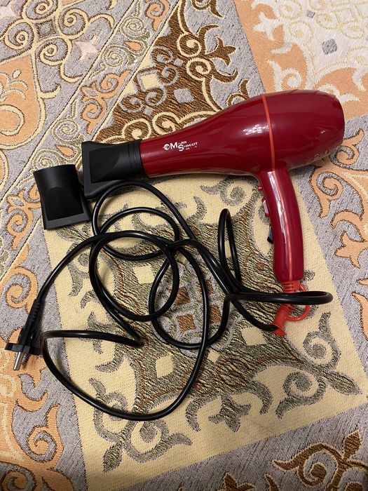 Пррдам фен в отличном состоянии