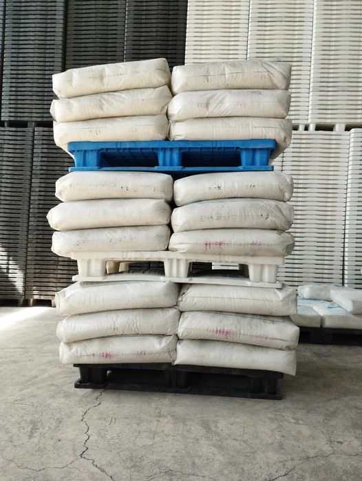 Паддоны Пластиковые Евро поддон  новые. 1200 х 800 х160 мм Цен 340000с