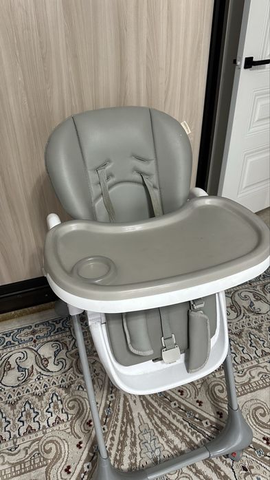 Текнум стол для кормление