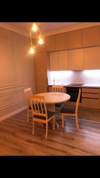 Круглый стол Алматы , Стол стул