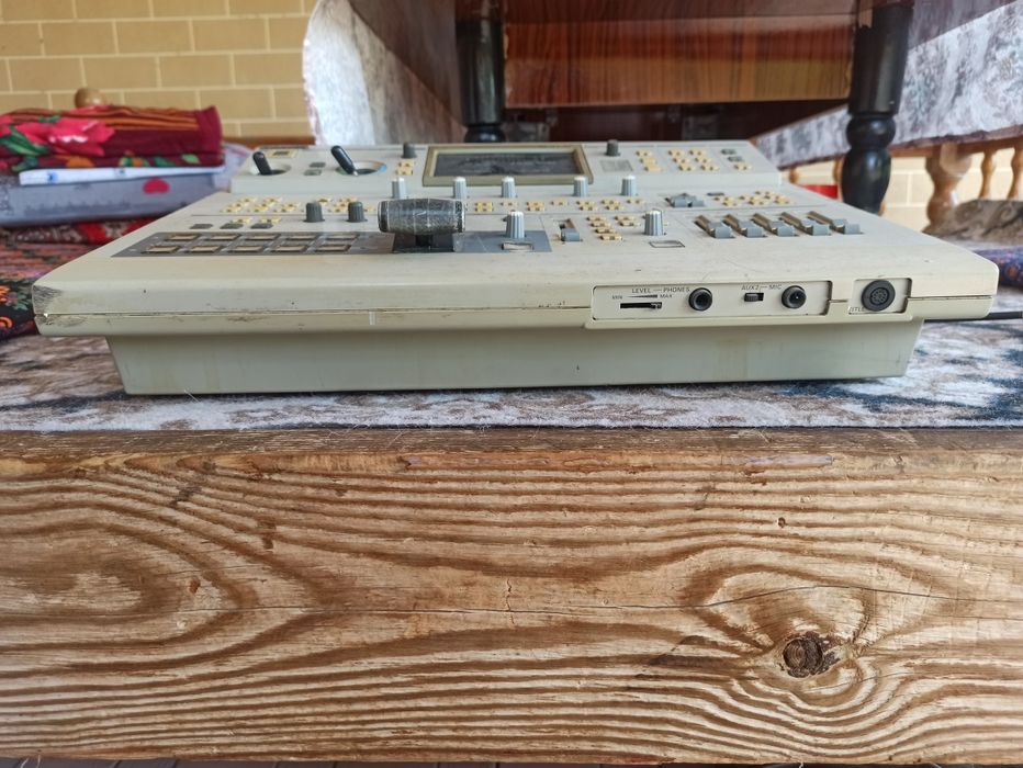 видеомикшер (пульт) Panasonic MIXER MODEL WJ-MX50/B

MODEL WJ-MX50/B