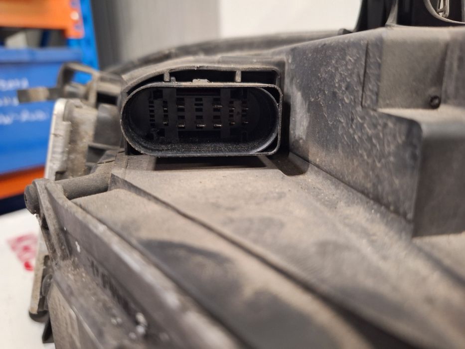 Фар- фарове Bi- Xenon Audi A4 B8 / Ауди А4 Б8 2010г.