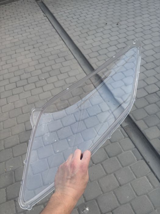 Стекла фар toyota prius 20