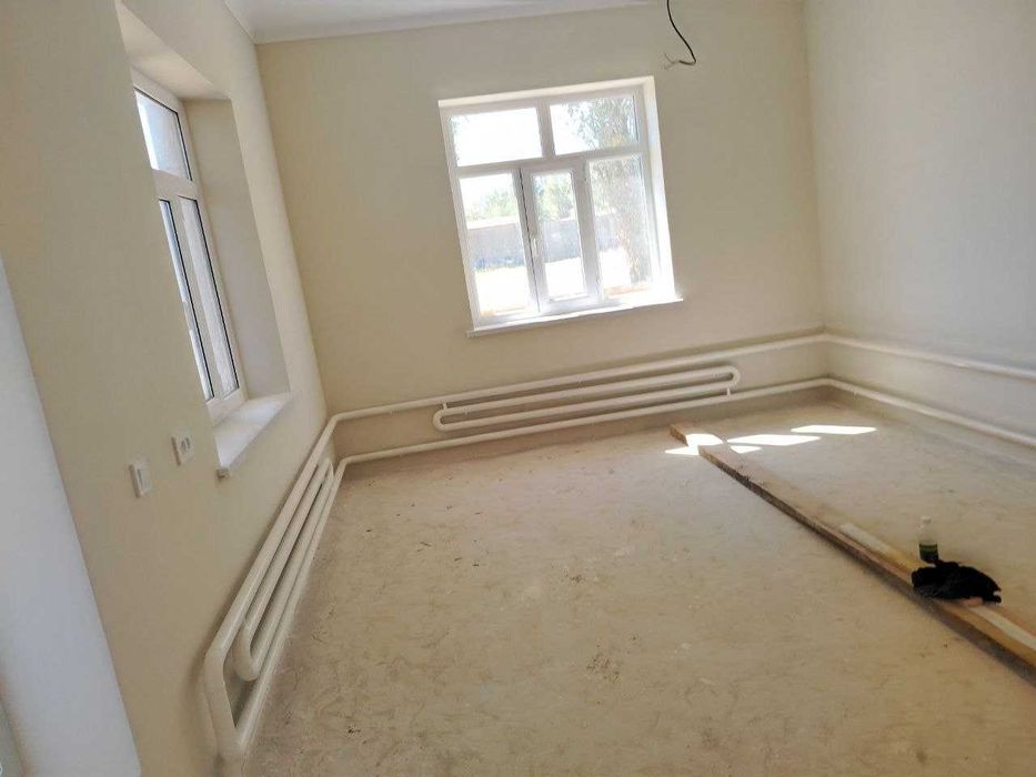 Янги қурилган уй сотилади