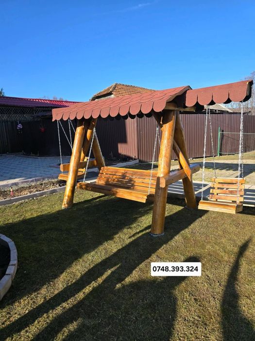 Balansoar  lemn  masiv set masa  cu  băncuțe  scaune