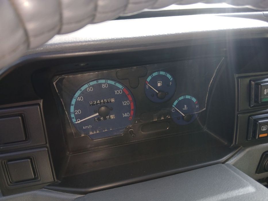 Chevrolet damas rangi oq