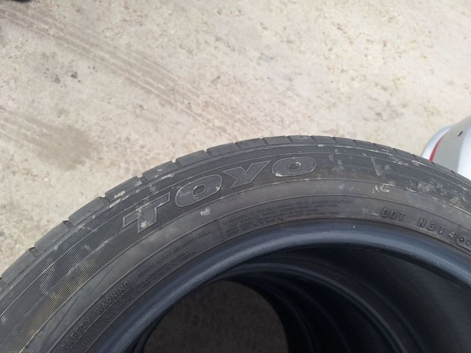225/55/19 гуми Toyo