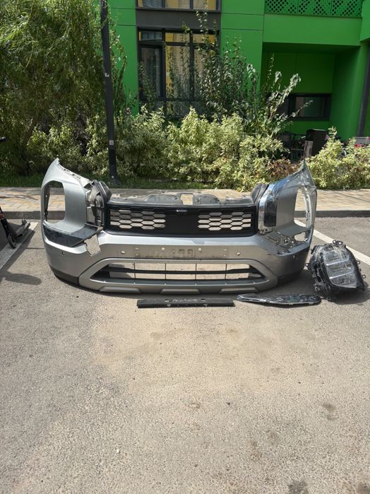 Передний бампер Mitsubishi Outlander 4 2021-н.в