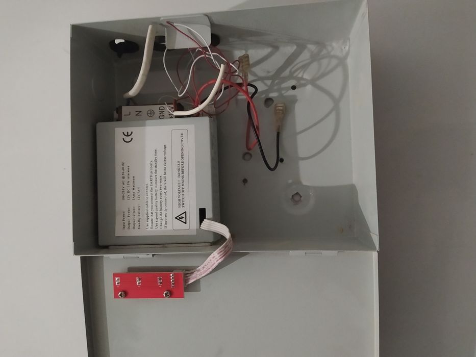 Продам блок питания ББП