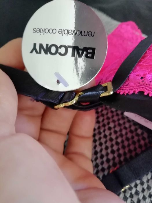 Два сутиена с/без презрамки + сутиен "Балкон"