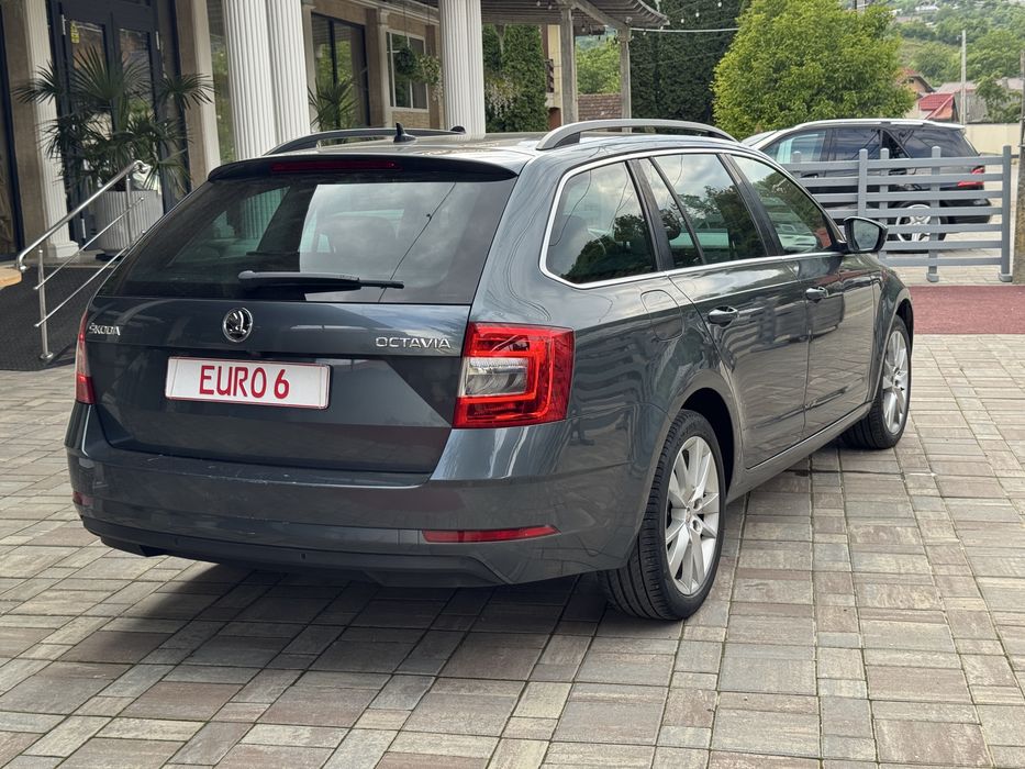 SKODA Octavia 2019 — imagine 4