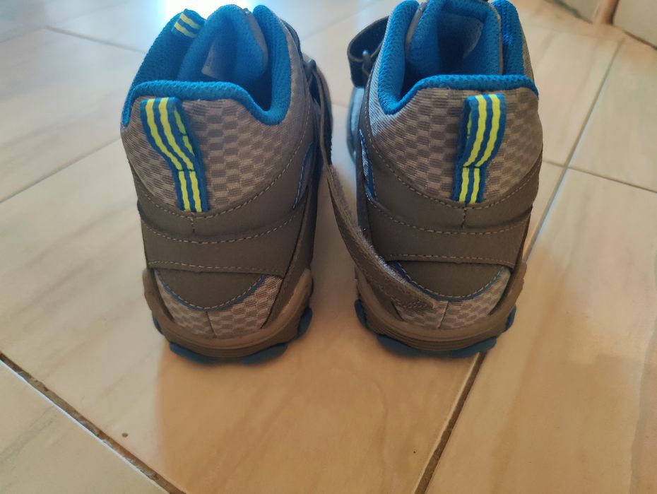 Ghete Merrell mărimea 34,5