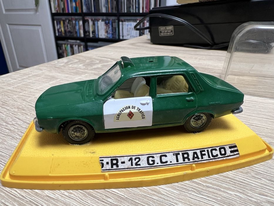 Renault 12 Pilen 1:43