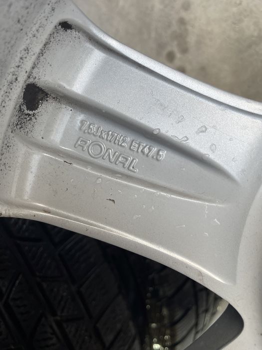 Roti/jante/anvelope Mercedes R17 235/60R17 Continental