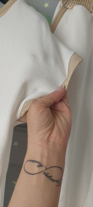 Нов бял дамски комплект, размер М