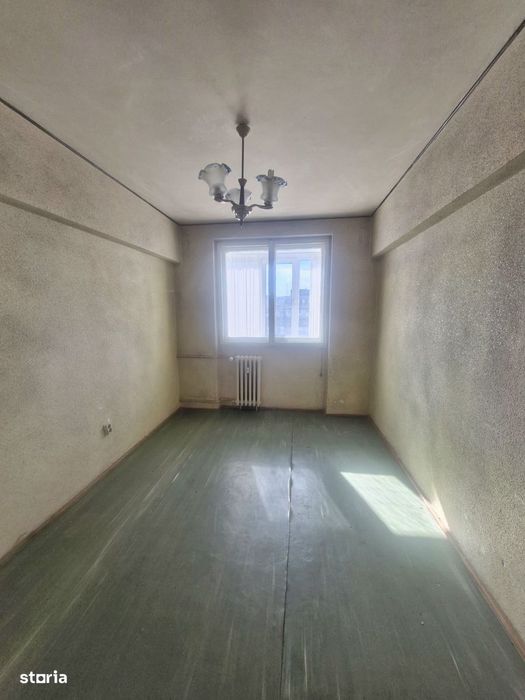Metrou Brancusi // 74mp // Bloc reabilitat termic