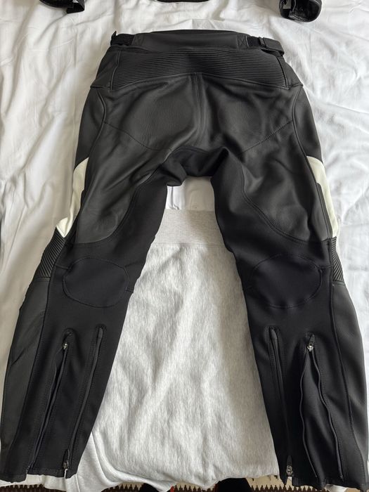 Pantaloni moto dainese delta 4