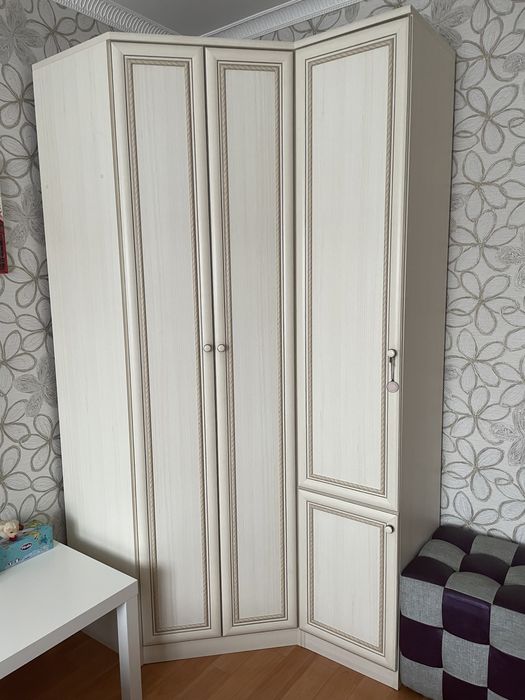 продам спальный гарнитур