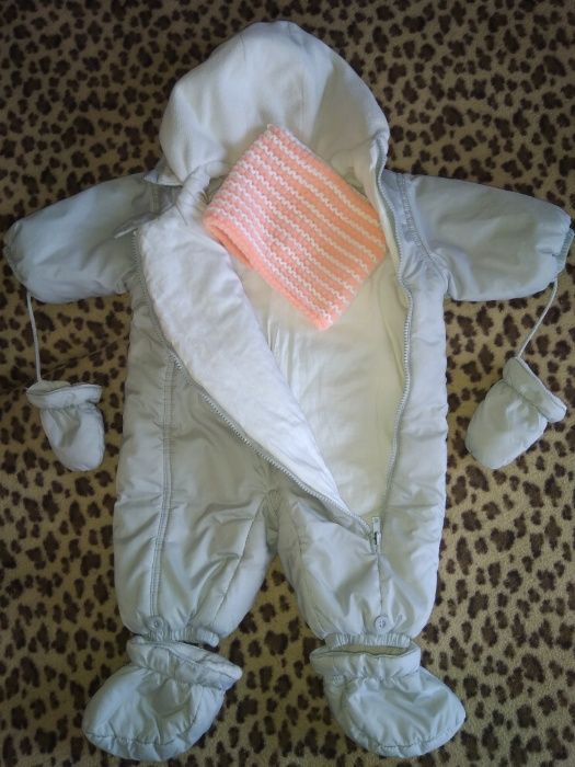 Продам комбинезон весна-осень