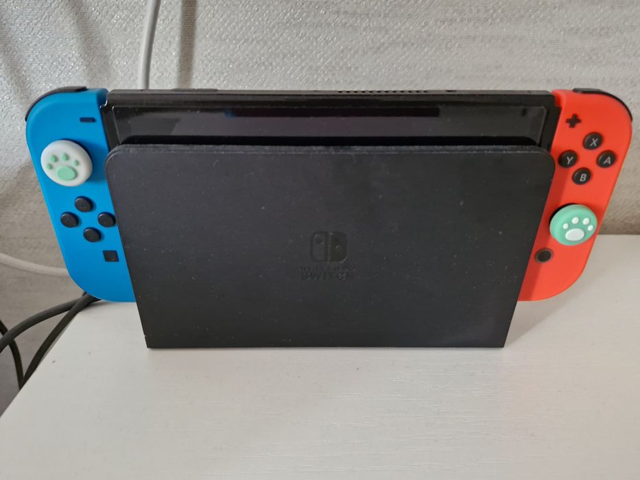 Нинтендо свитч олед 64 гб