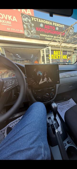 cc3 manitor 4\32 GB 13 dyum