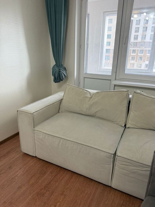 Диван для гостиной