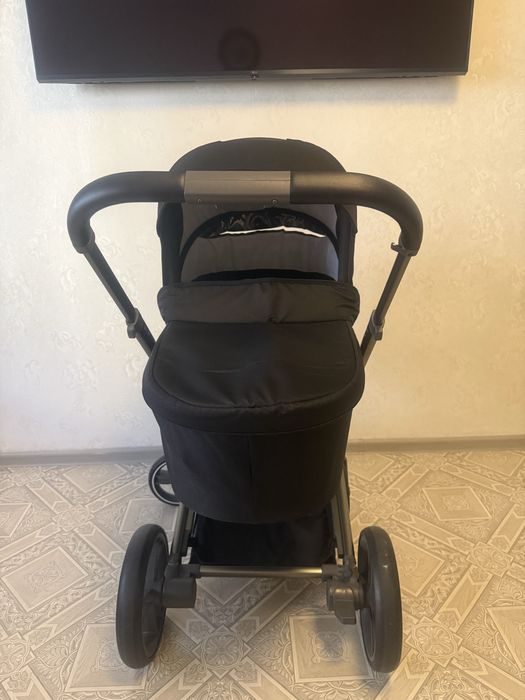 Продам детскую коляску-трансформер!