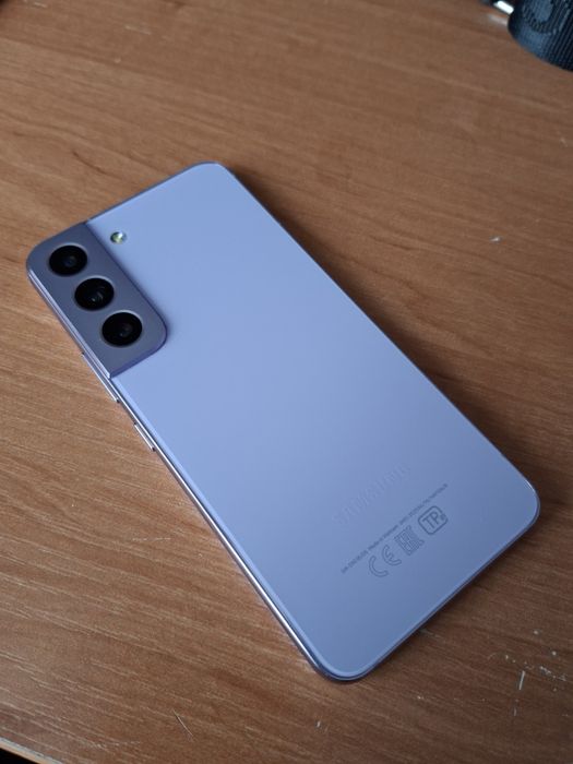 Samaung S22 идеал