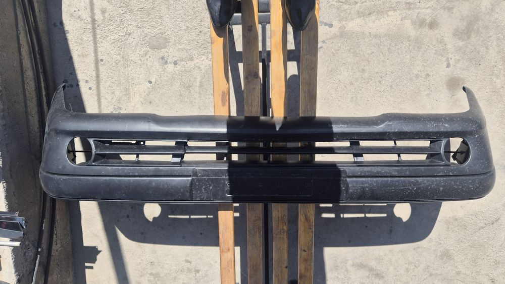 Бампер мерс 210 дорест