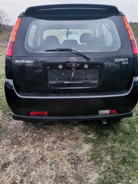 SUZUKI IGNIS 4*4 на части
